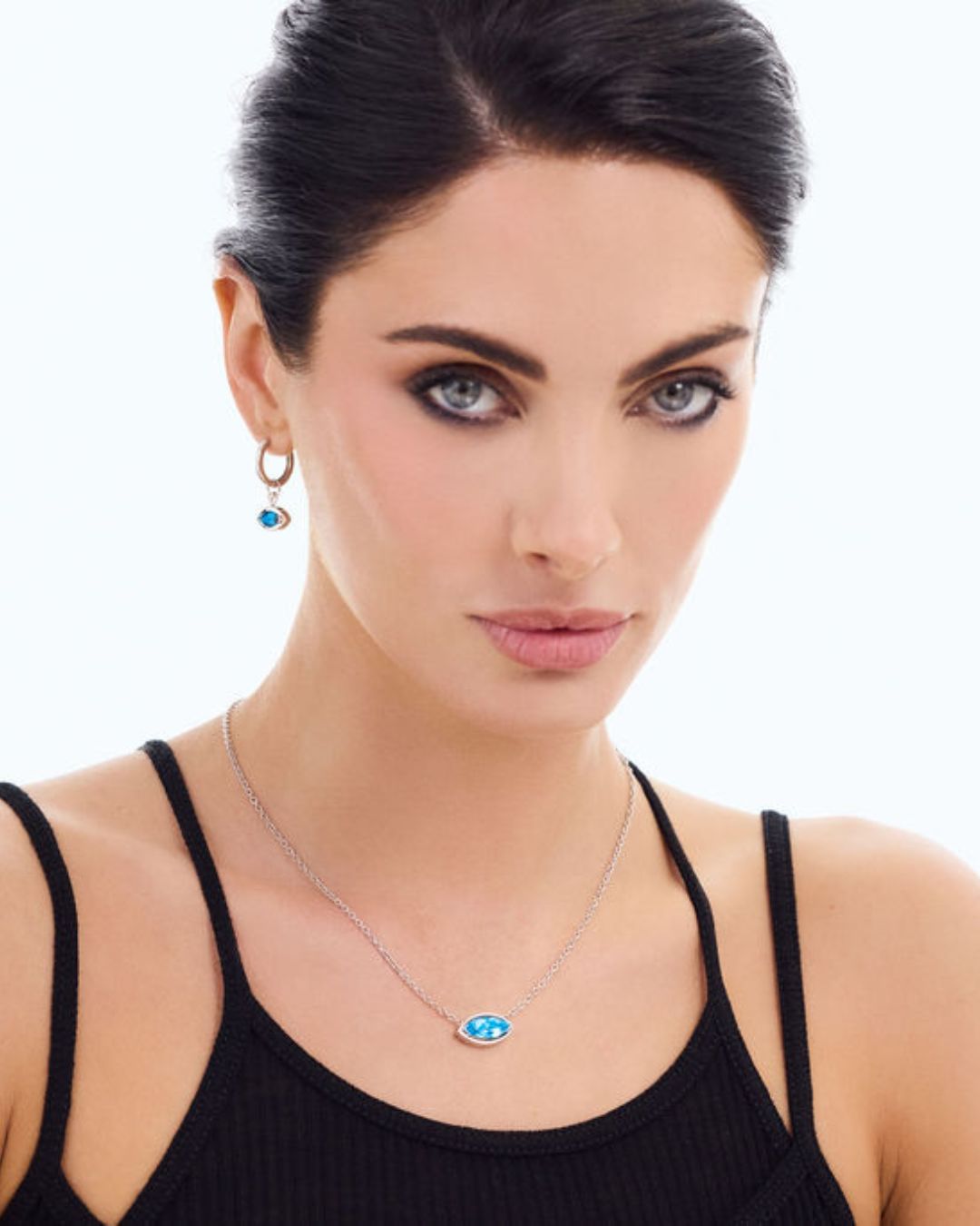 Protection Topaz Pendant in Sterling Silver with Rhodium Plating