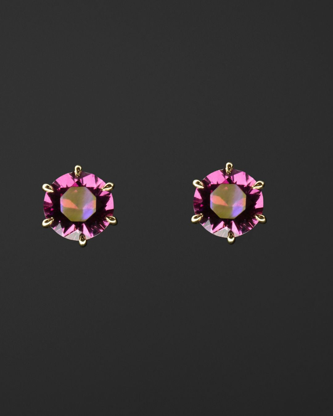 Talon Rhodolite Garnet Stud Earrings in 18 carat Yellow Gold